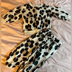 Gap 2 piece sweat suit